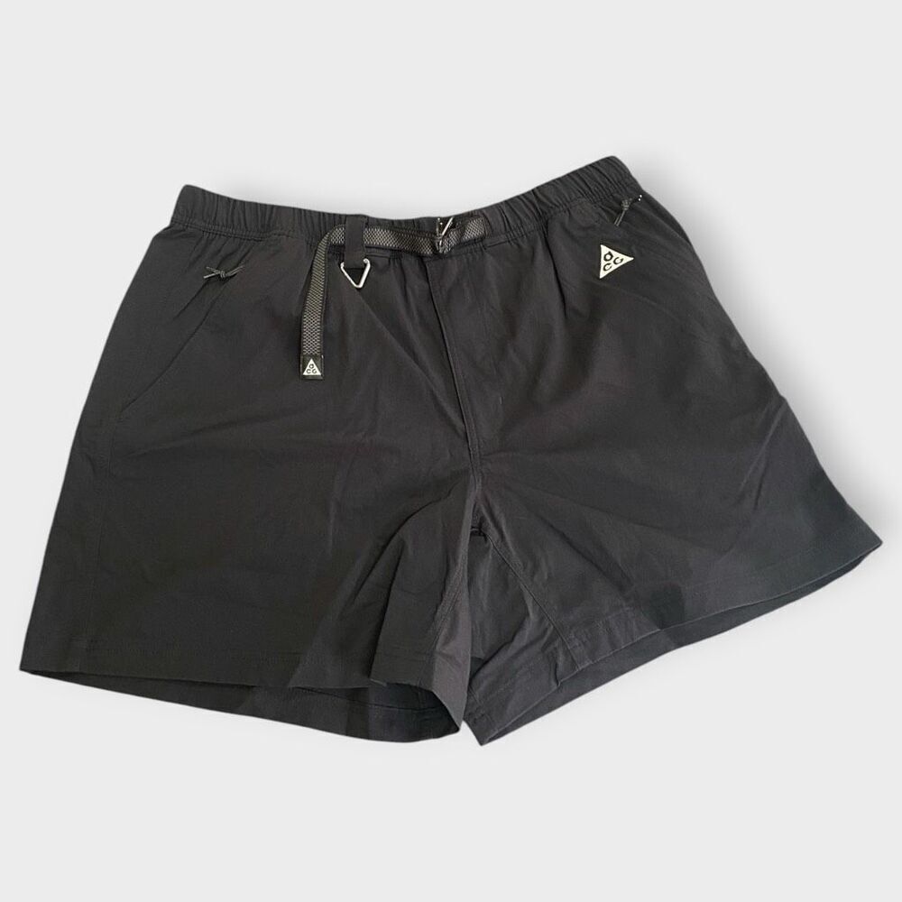 Nike ACG Woven Black Hiking Shorts Casual Travel Mens size XL FN2430-010 New